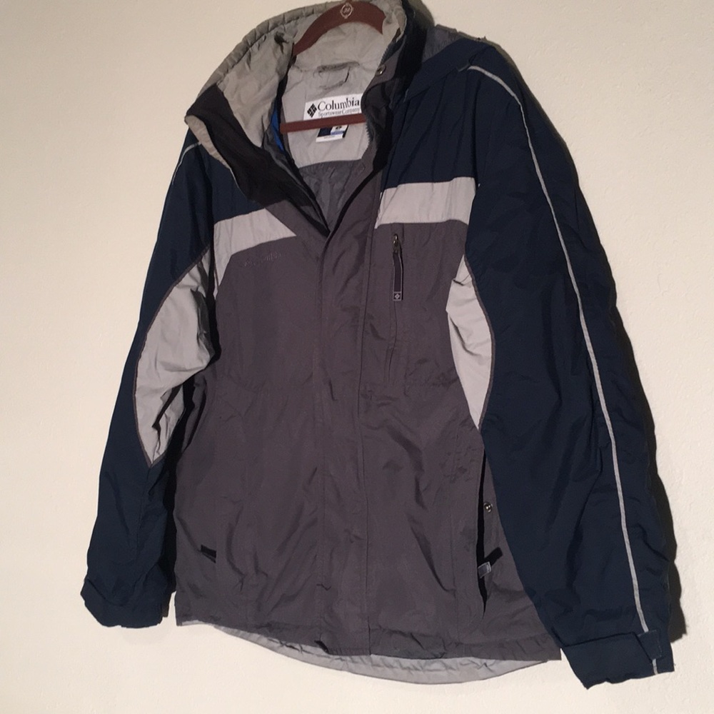 Men’s Columbia sportswear Company size S.